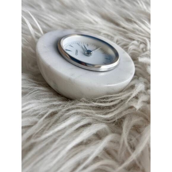 Citizen Marble Half Sphere desk Clock White - Picture 3 of 8